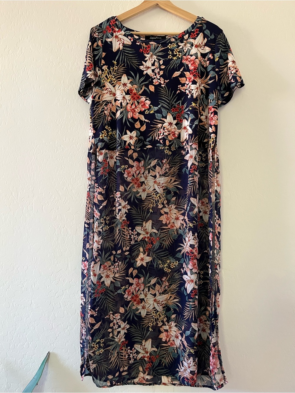 Tropical Floral Short-Sleeve Sheer Tunic- Beach CoverUp- Resortwear